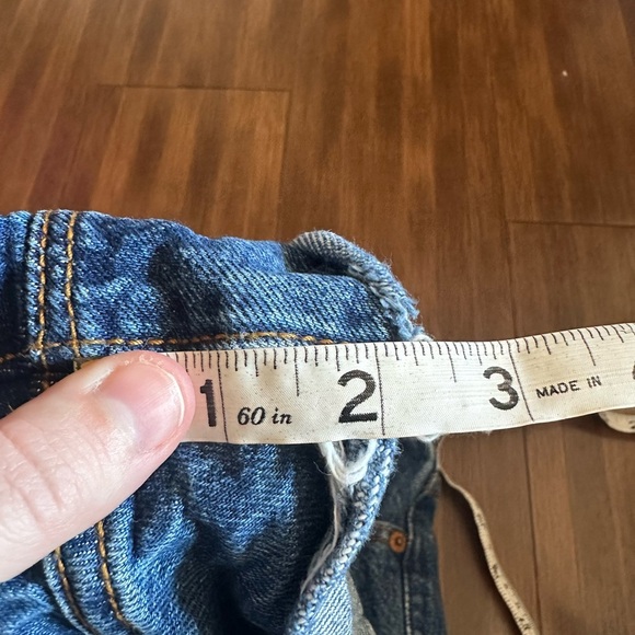 Levi’s 501 selvedge White Oak Cone denim raw hem button fly shorts 26 - Picture 10 of 10